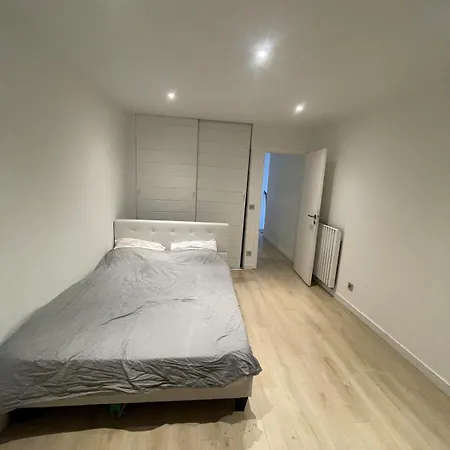 Joli 3 Pieces Climatise Parking Proche Des Plages * Antibes