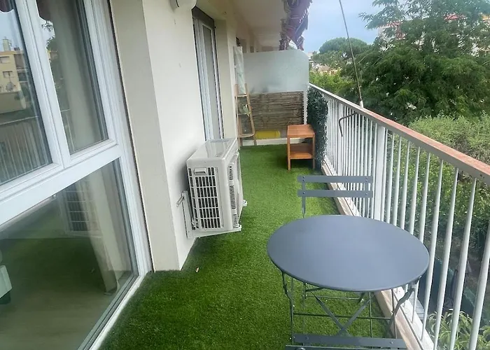 Joli 3 Pieces Climatise Parking Proche Des Plages Apartment