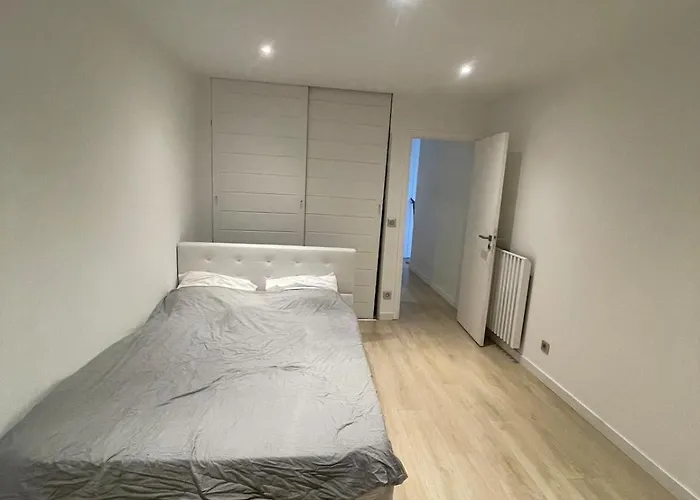 Joli 3 Pieces Climatise Parking Proche Des Plages * Antibes